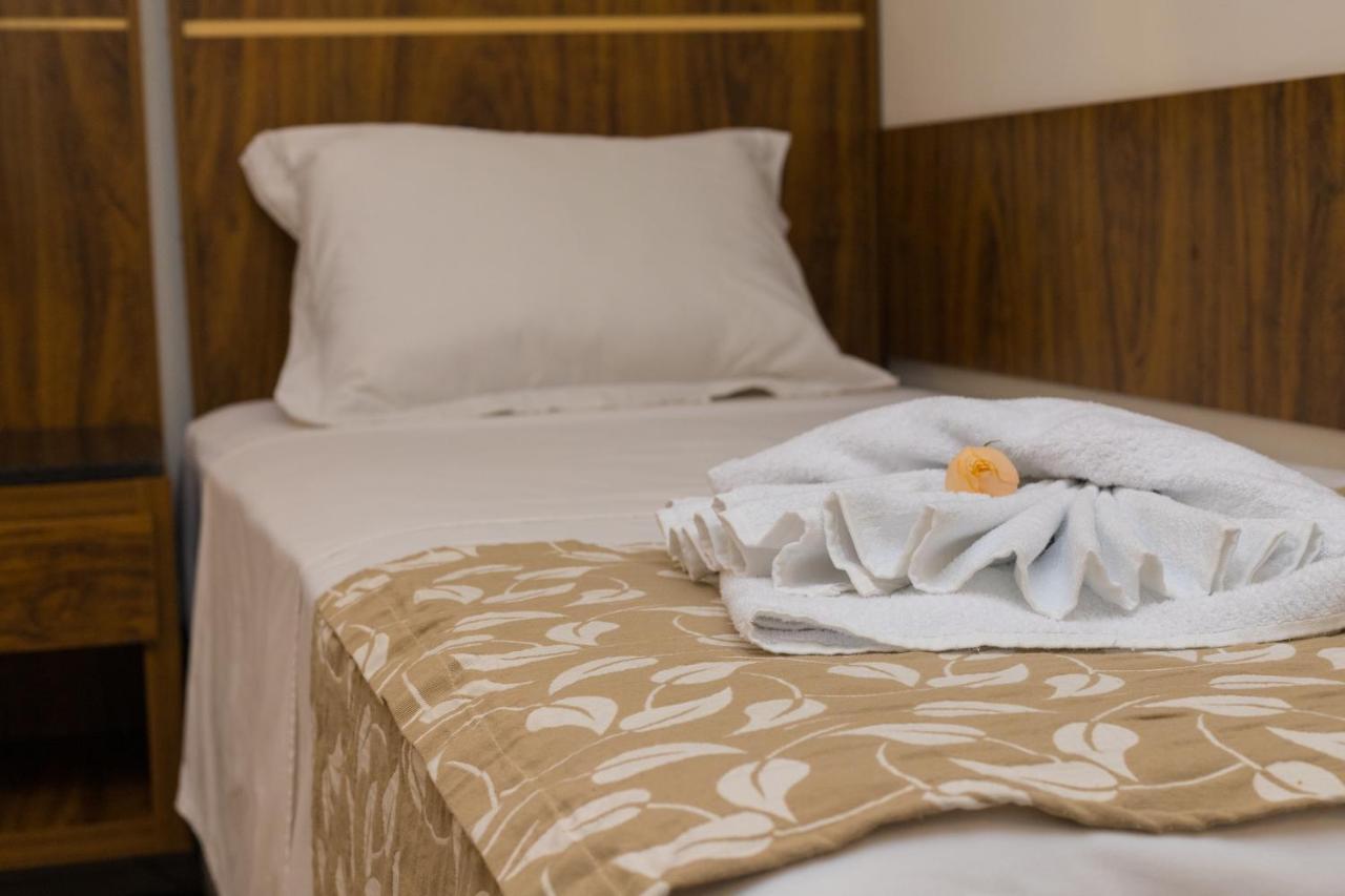 Elo Hotels Express Maringá Eksteriør billede
